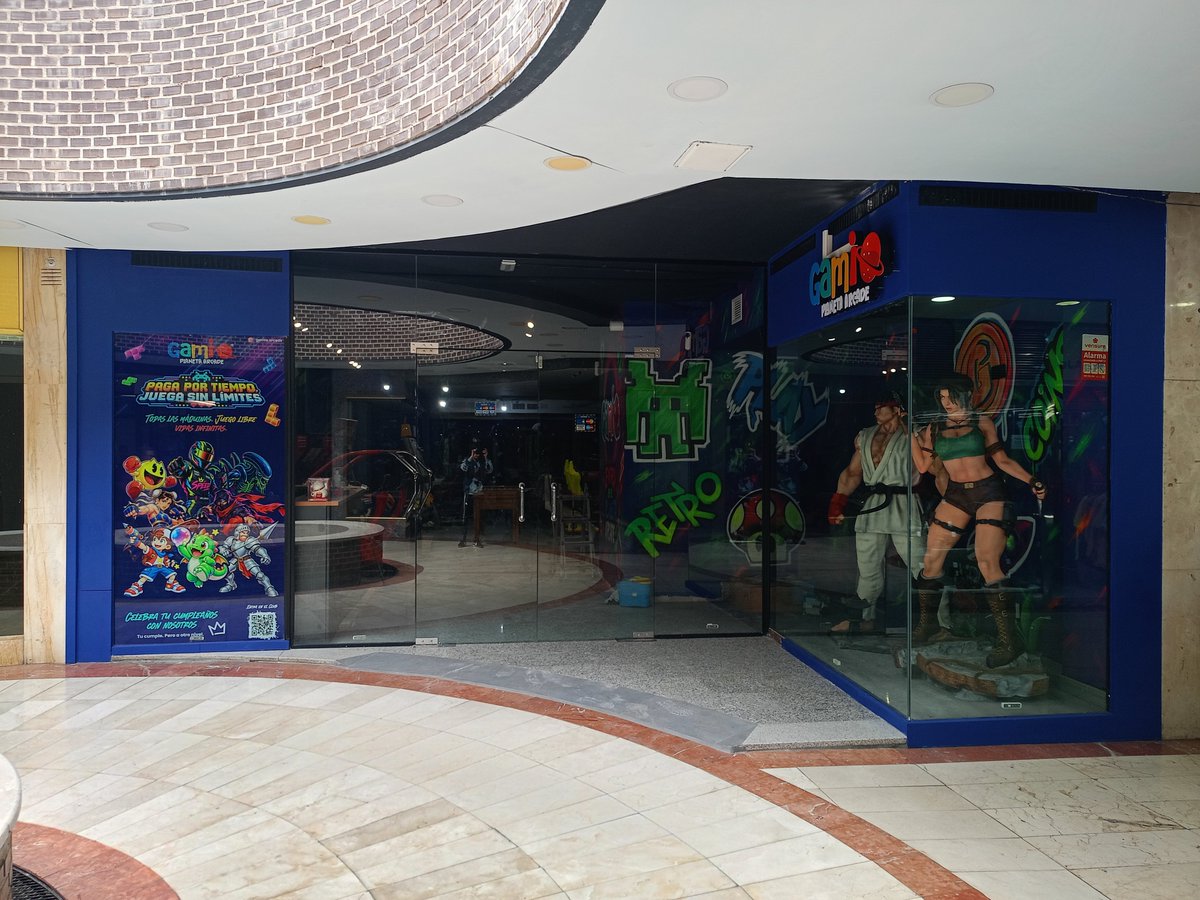 piu_madrid's tweet photo. 🆕 Os informamos de que PRÓXIMAMENTE va haber una nueva PIU en Madrid, estará situado en la nueva Sala Gamio Planeta Arcade.
📍 Ubicación: Plaza de Paris 3, Local 6 28911 Leganés, España
👉 Más Información: https://t.co/p2AVJTzYex
#piu #pumpitup #arcade #rhythm #piumadrid https://t.co/51HNxFwq6w