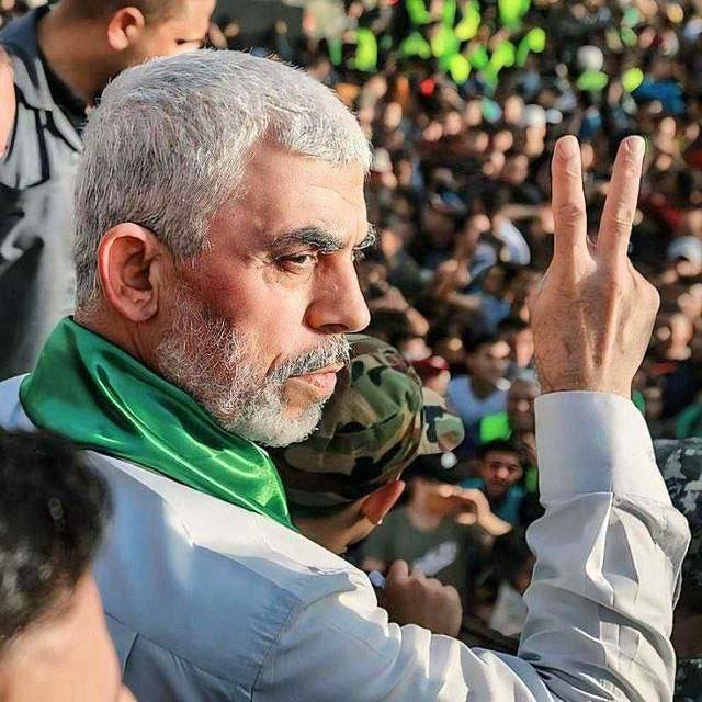 atlasurfav's tweet photo. أجدد انتمائي لرجال السابع العظيم ولصنيعهم، وعلى هذا ألقى الله.. 
رضي الله عنهم وأرضاهم وتقبل عنهم أحسن ما عملوا، وضرب الذلّة على من خذلهم.. https://t.co/Er0VTdqIW1