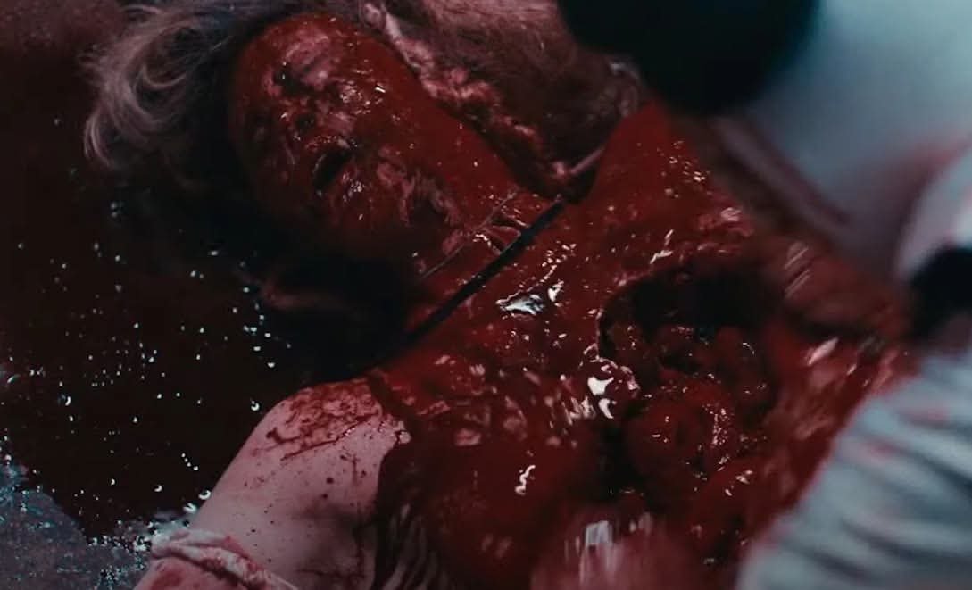 HorrorExtrem0's tweet photo. Filme - Terrifier 2 (2022)

-SenhorHorror https://t.co/vv5rOHeu1R