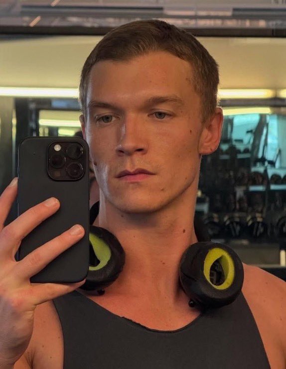 loverrytay's tweet photo. thinking about all those selfies connor might’ve taken recently that we’re never gonna see 😔 https://t.co/68tXYYkSJh