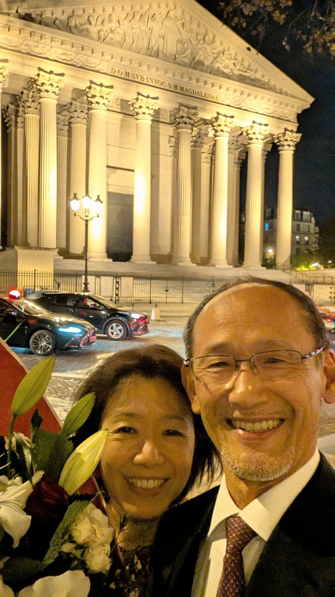 AmbHideoSuzuki's tweet photo. Sainte Marie Madeleine, la fidèle des fidèles, élevée aux cieux par les anges, nous inspire. https://t.co/WEk77FvP3U