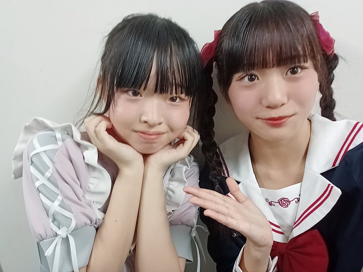 startaoi87's tweet photo. #火曜日のすたーと
「定期ライブ舞台裏写真や動画を投稿せよ」　1日遅れての投稿でごめんなさい😿定期ライブ40はたくさんの思い出ができました🎀　🌱ステージデビューできまぐれストーリーを披露したこと　🌱出番が来るまできまぐれストーリーの細かいところをあんちゃんが教えてくれたこと https://t.co/SsklTUxELA