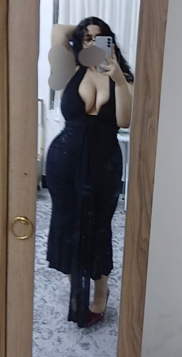 OmarReq6's tweet photo. من العراق 🔥🔥🥵🥵
@Fijggdk
كلب و حبيبته الي جسمها خلاني نزل 💦💦
من قوه جسمها اكتشف انه هو و هي بس للفحول تنيكهم صار يسلمها و نظف جسمه و صار ينتاك هو و هي 🥵🥵🔥😵‍💫 
و فحلكم ما تركهم غير ما ناكهم لين ترجو اني افضحهم https://t.co/3clQXZsS1m