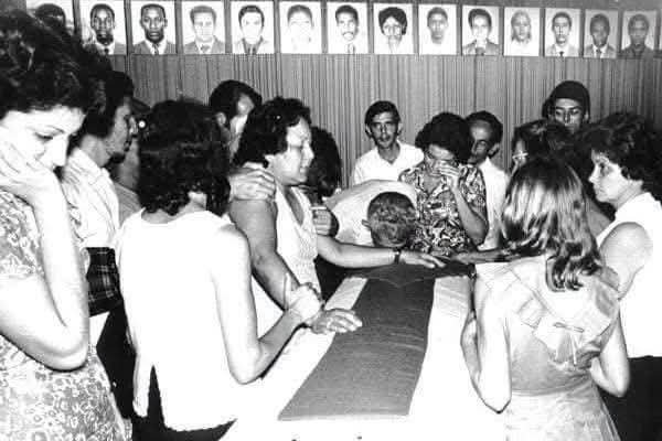 SaimaryGato's tweet photo. El 6 de octubre de 1976 , es un evento fundamental en la historia de la memoria histórica de Cuba.Este acto de terrorismo, convirtió el dolor en un símbolo de resistencia naciona y prueba permanente de impunidad del terrorismo de Estado.#CubaViveEnSuHistoria.#CubaVencerá. https://t.co/EtT5CruqlT