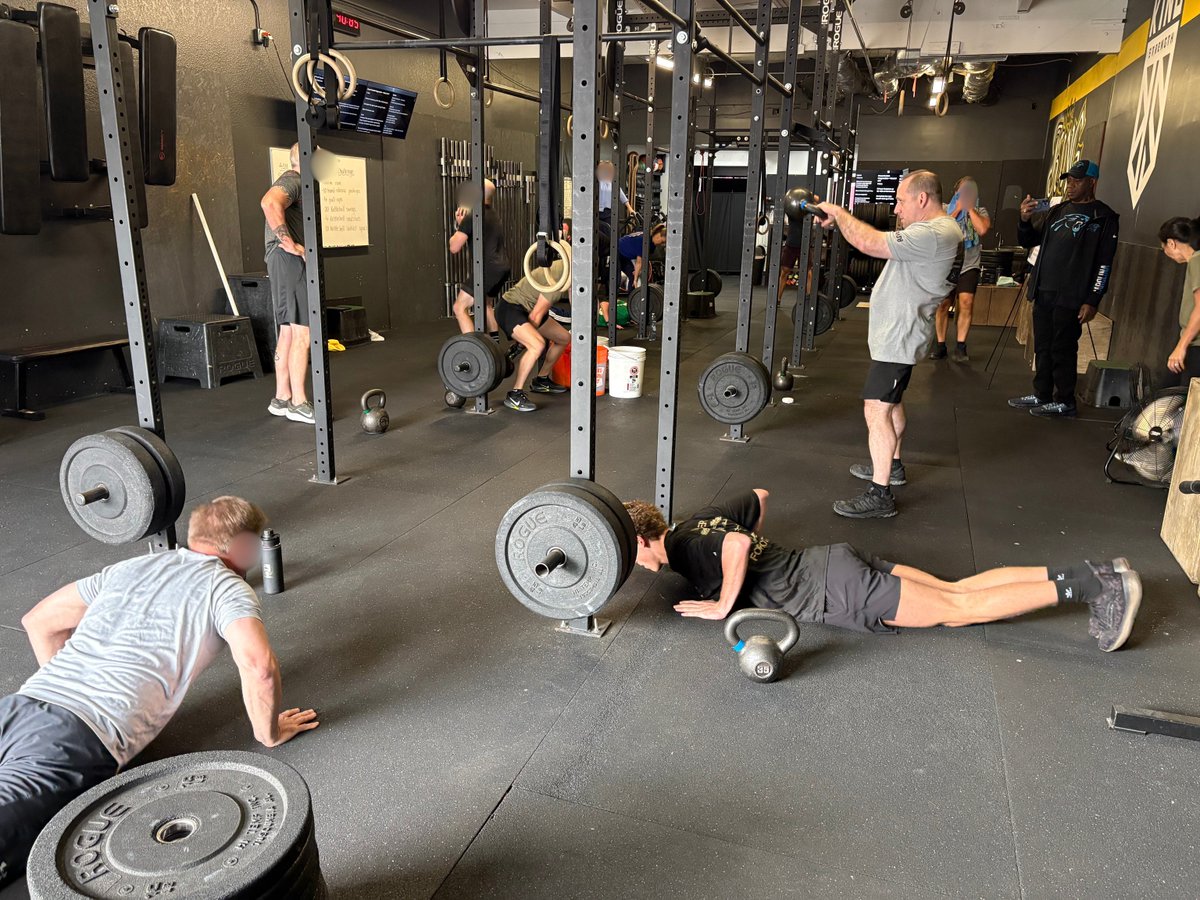 DEASEATTLEDiv's tweet photo. The DEA Seattle Field Division participated in the Garbo Challenge to honor Special Agent Michael Garbo who was killed on October 4, 2021 during an operation in Tucson, Arizona. SA
Garbo's unwavering leadership continues to inspire friends, family, and peers to excel in everything they do.
>>https://t.co/mgllzLtESk
@DEAHQ @TheJusticeDept