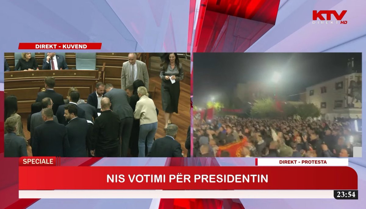 Arbluja's tweet photo. Si ne shkolle te mesme kur i mbyllshmi notat grumbull te tavolina profit https://t.co/xQ3CuHoi4S