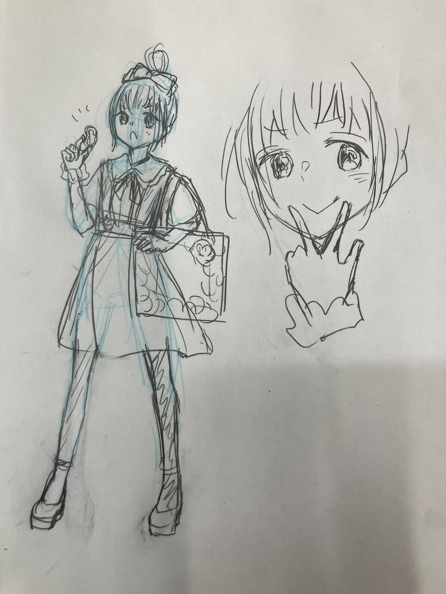 mizukimaha's tweet photo. 久々全身、二次元オタク桜夏ちゃん〜
2枚目は　脚描き���す前のビフォー。
つい内股描いちゃうけどおかしいよなーって直した！
ノートだと裏から見にくいしアナログは消しまくって紙ボロボロになるから3〜5枚はレイヤー(トレースして描き直す)欲しい😂
3枚目は昔の投稿作のメイドJKちゃん https://t.co/3DaXJC4OOS