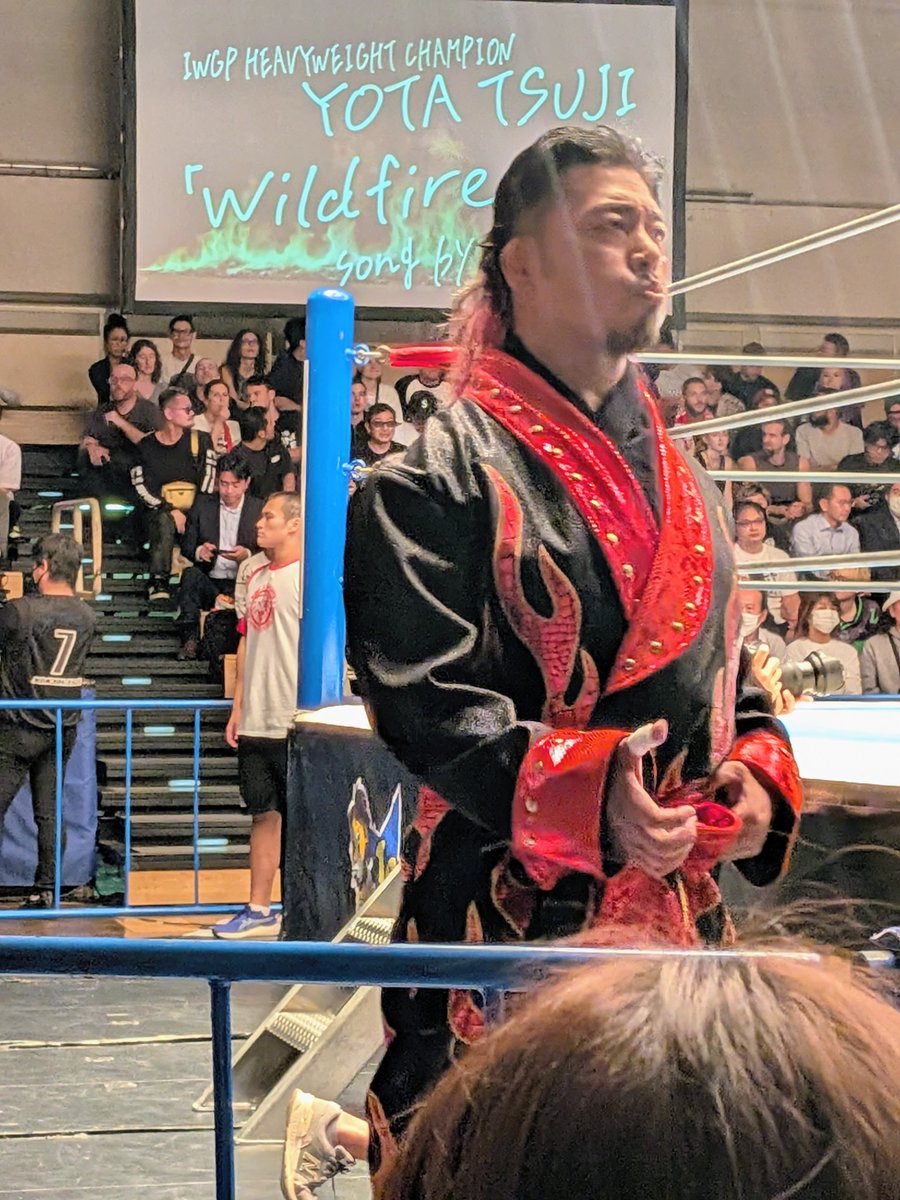 ooshirofumiaki's tweet photo. ,
新日本プロレス
上村優也選手も
撮って頂きました

新日本プロレス
最強やった！！

鷹木信悟選手も観れました
リアルハザード
KAMIKAZE
の時から好きです
（新井健一郎の兄貴
戸澤塾もすきやった）

タイチ選手
ありがとうございました！！

BGM
SiM  「TOO LATE」 https://t.co/lW0A1Evnid