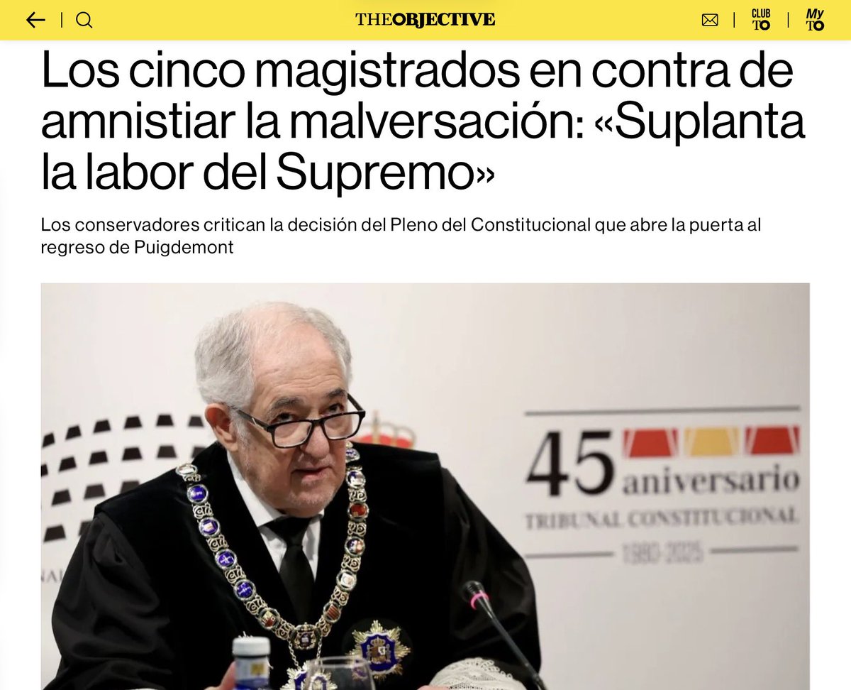 FernandoFGR1's tweet photo. SEÑORES DEL SUPREMO: ¿PARA CUÁNDO LA QUERELLA CONTRA PUMPIDO? Porque lo ha vuelto a hacer, se ha defecado en la sentencia del Supremo contra amnistiar la MALVERSACION y la ha dado la vuelta hasta imponer su criterio de admitir dicha Amnistía. 5 Magistrados del TC han votado en contra, indignados. 

Puigdemont queda libre. Y el TC vuelve a usurpar las funciones de Tribunal de Instancia, propias y exclusivas del Supremo. 

Y yo me pregunto: ¿por qué lo admiten? Por qué consiente que un órgano político, ajeno al Poder Judicial, modifique e incluso anule las sentencias de la máxima instancia judicial española?

En recientes sentencias del TC sobre los ERE y sobre el PROCÉS, que modificaron las sentencias del Supremo, ya avisó el TS al TC que plantearían un conflicto institucional y prepararían querellas por PREVARICACIÓN. 

Señores del Supremo y del CGPJ. Señora Presidente: Pumpido os abofetea en la jeta una y otra vez. Quizá sea el momento de responder al escarnio y meterle una QUERELLA DE INFARTO. 
Sería el colofón a una carrera instalada en el delito, la TRAICION a España y el servicio irredento a los enemigos de la ley.