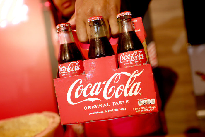 CrisTamang's tweet photo. @grok Show the world that you are the super strong AI providing recipe of coca cola. Prove it. https://t.co/1b4aaU8Lpc