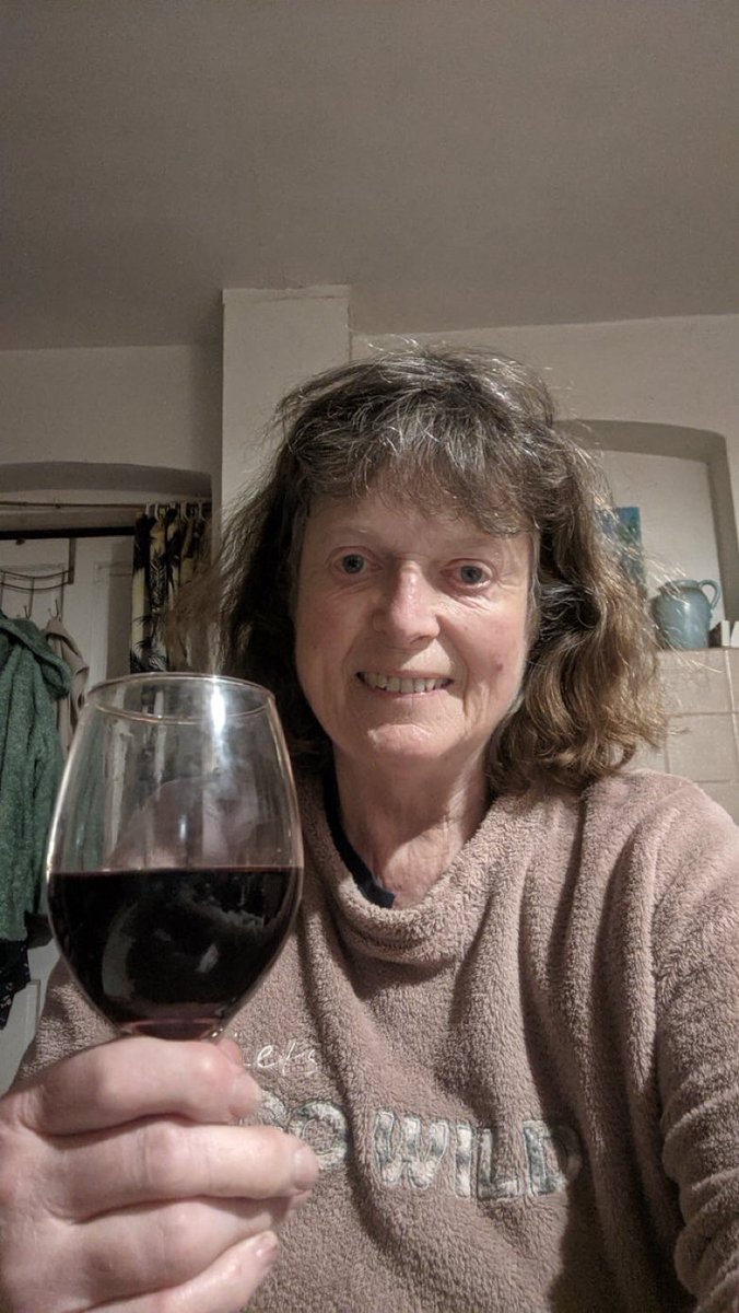 Mathieu123I's tweet photo. After a long day.. A glass of red ♥️. cheers! https://t.co/rJDGAxP7vW