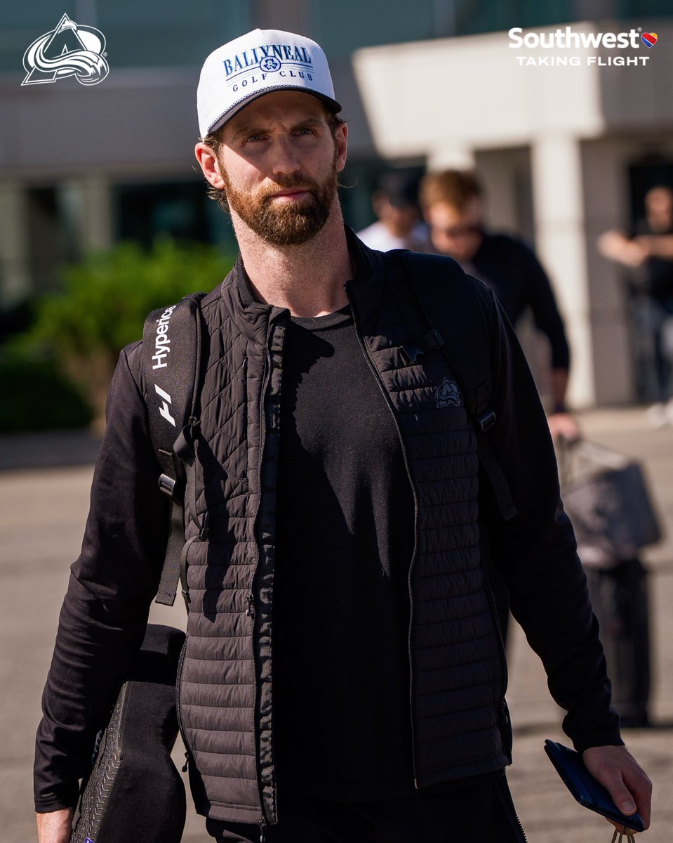 Avalanche's tweet photo. Taking flight for the first trip of the season ✈️ https://t.co/mxXNDH5Q95
