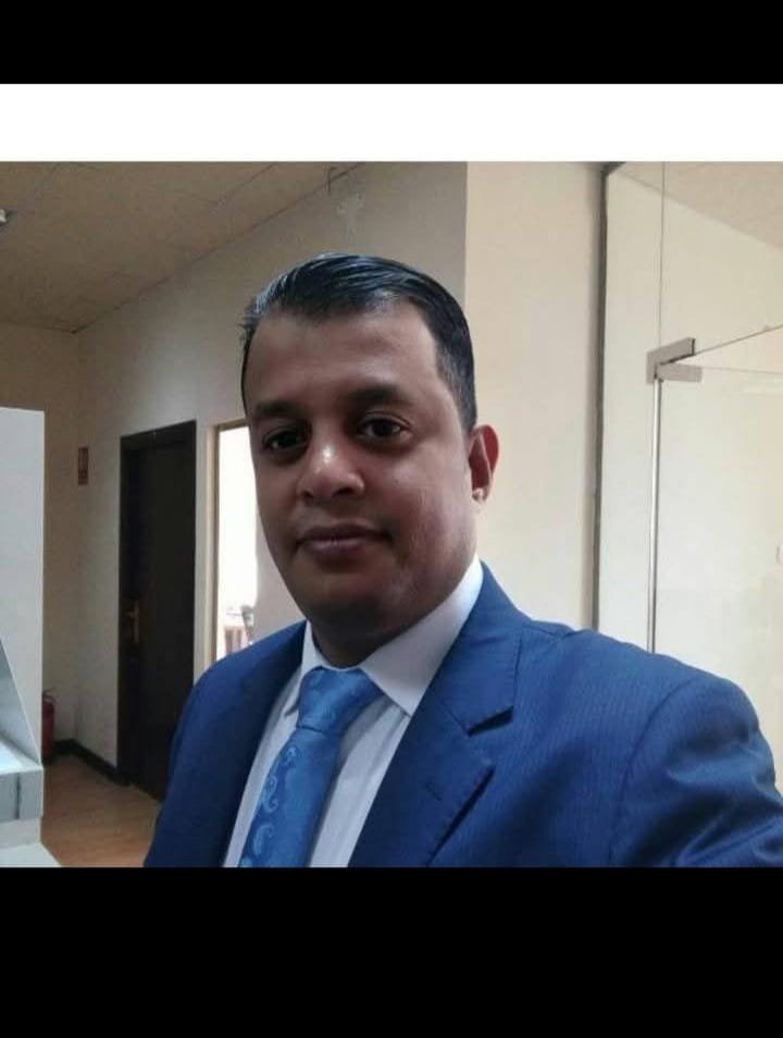 r3vYVGRQ4Xg1aWB's tweet photo. مقيم داخل السعودية 
عنايتكم 
@MOISaudiArabia  
@pss_ar 
@ppgovsa 
@MOI__911 
@kamnapp
@NCA_KSA 
وطن بلا فساد 🇸🇦 https://t.co/wSKnTo3AP3