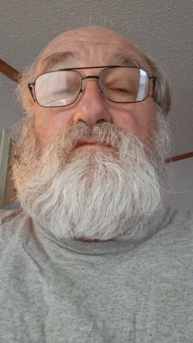 Richbycryptoguy's tweet photo. Hey babe 😘😘 
Can we meet up baby girl 💕❣️❣️ https://t.co/ZWQJk5X9u9