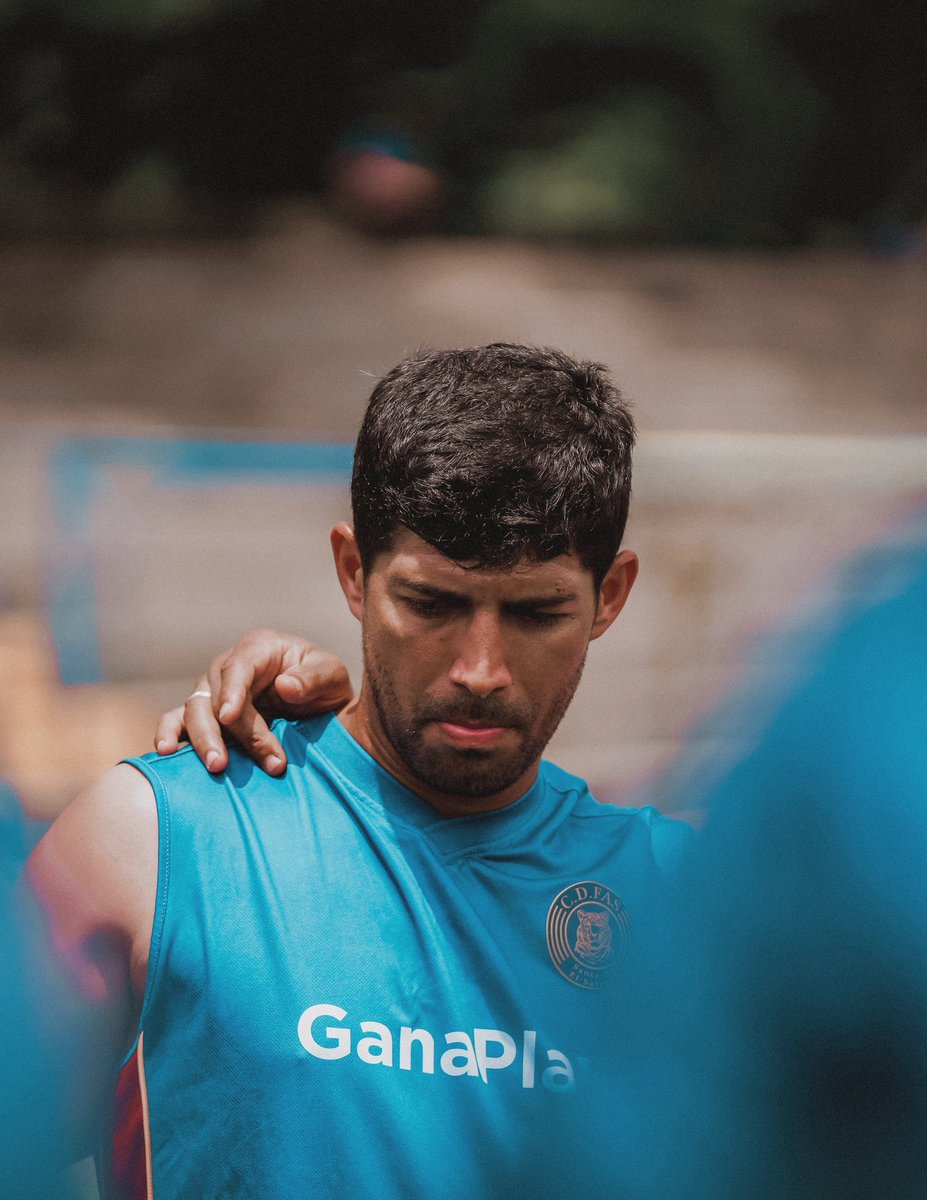 CDeportivoFAS's tweet photo. ¡𝑬𝑳 𝑹𝑶𝑱𝑶 𝑨 𝑻𝑶𝑷𝑬!🔥🐯

#CDFAS | #REYDECOPAS https://t.co/BeigZVOfvg