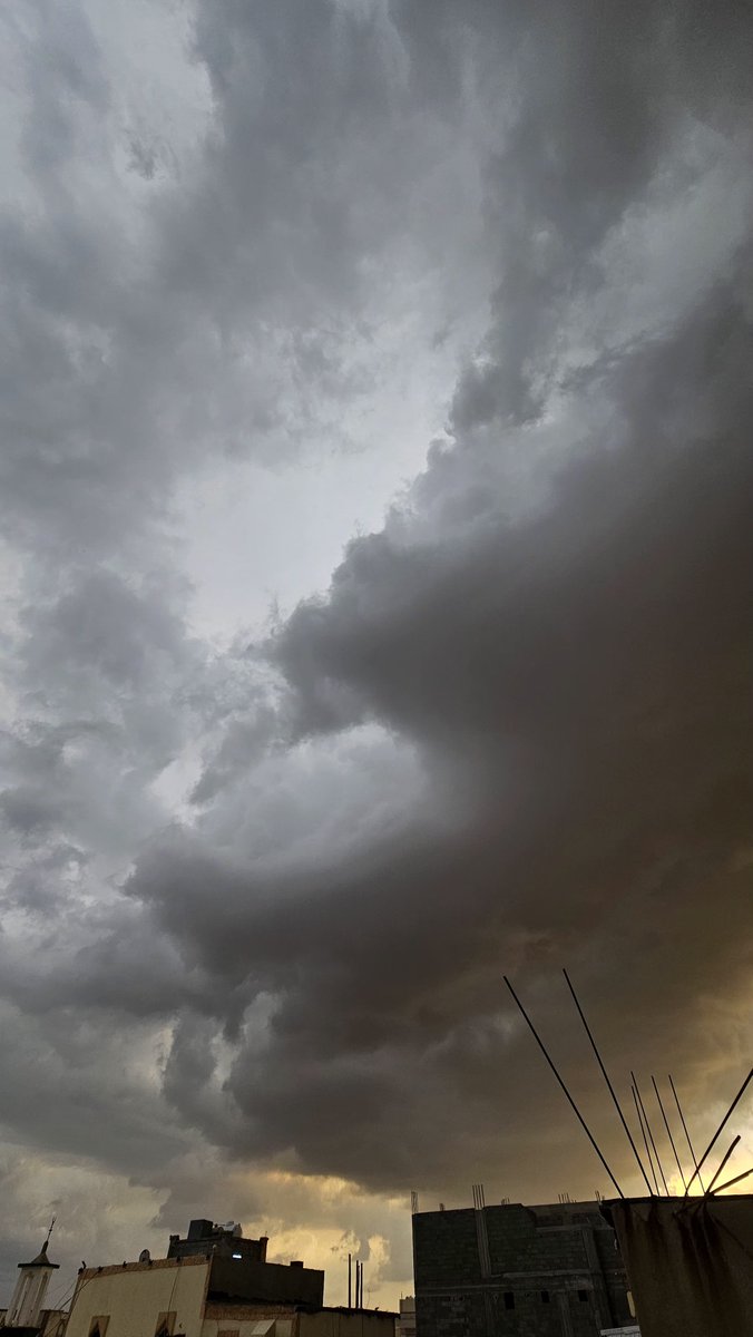 ttom772's tweet photo. ضمدنا اليوم 😍🌧 https://t.co/cL3YnMWz4k