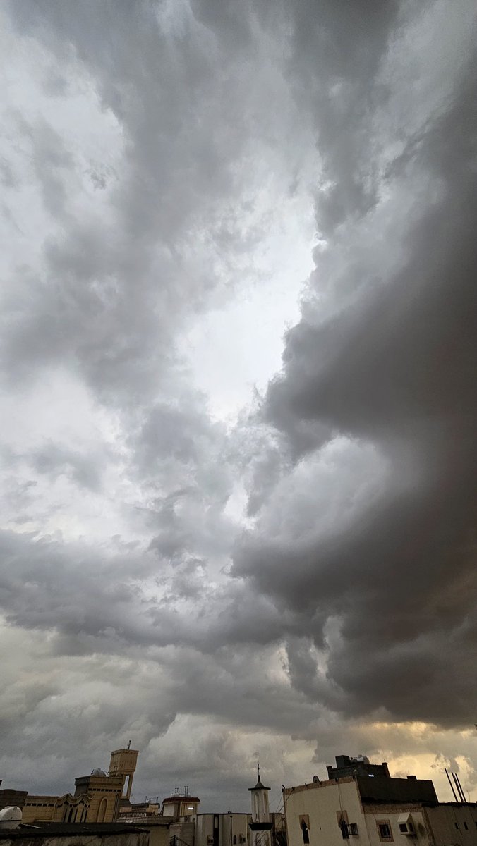 ttom772's tweet photo. ضمدنا اليوم 😍🌧 https://t.co/cL3YnMWz4k