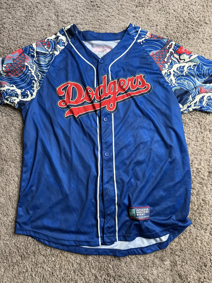 Shdowlvlin's tweet photo. It’s time for Dodgers baseball..! ( Vin Scully voice) https://t.co/4zEXGSewNq