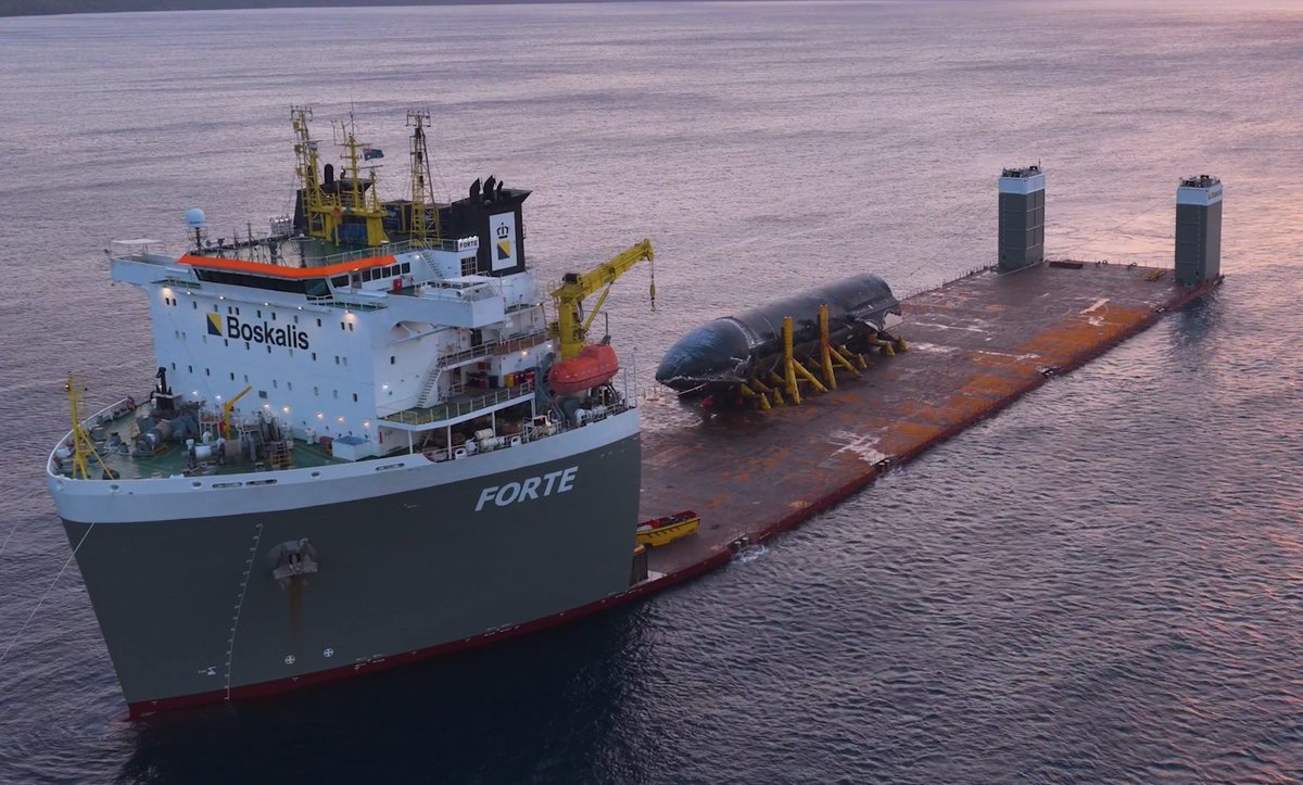 MarcusHouse's tweet photo. Ship 40 should arrive in port in the morning!
What an incredible story this has been. 🥳 https://t.co/fYpHsuPSmY