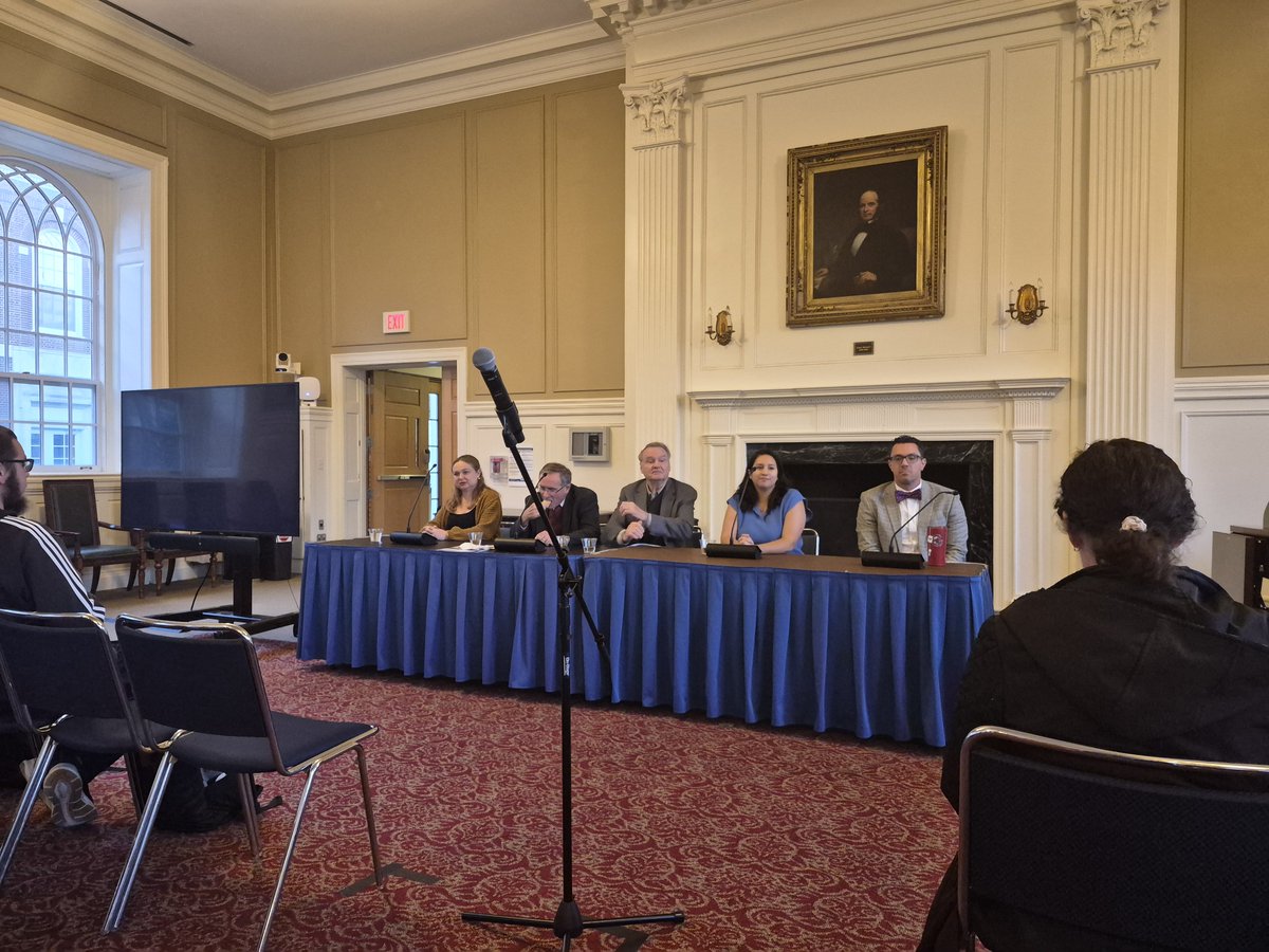 hsyreswrites's tweet photo. The panelists (and moderator!) are here for the CCSU National News Engagement Day event!! @CCSUJournalism #JRN255 #NEWSENGAGEMENTDAY #CCSUJOURNALISM https://t.co/4k6G382BTC