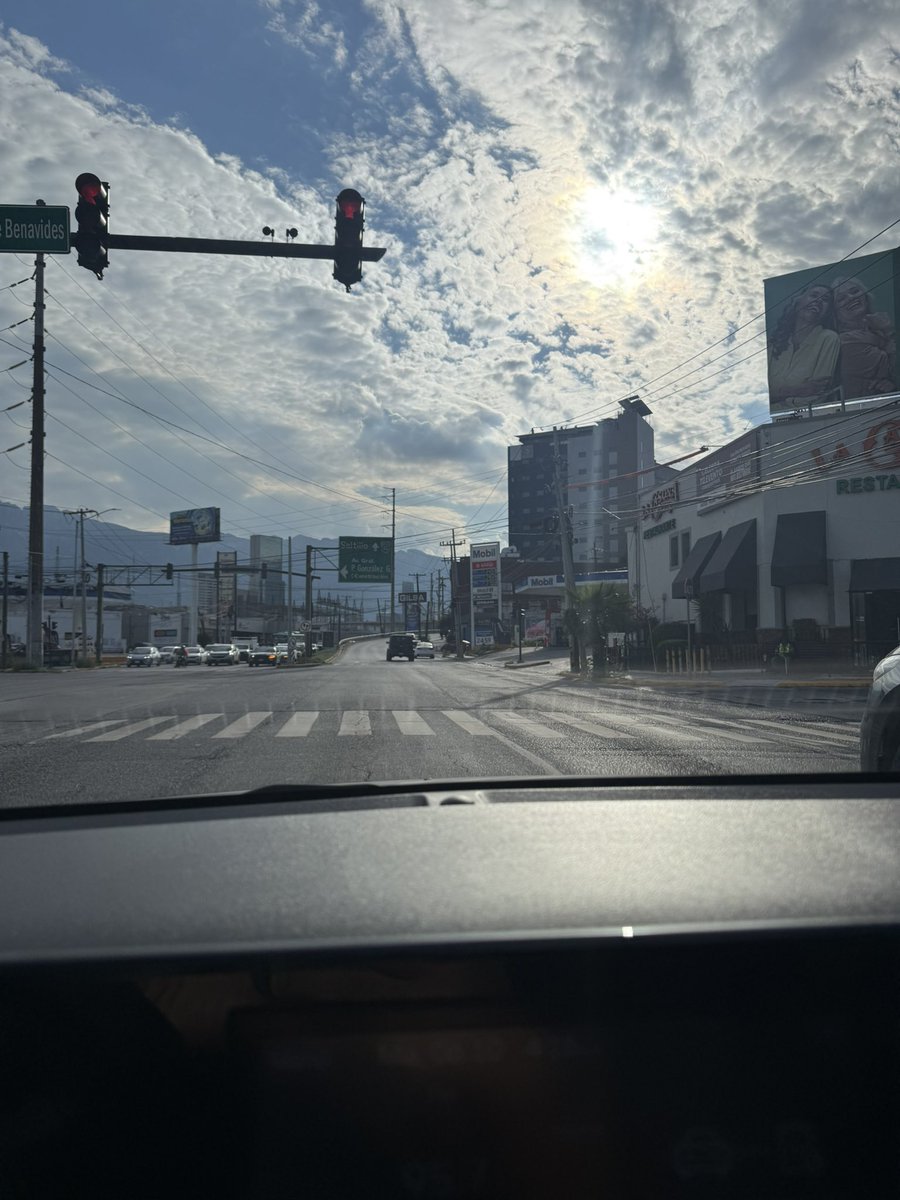 tigresroch18's tweet photo. Que show en el centro 😆 https://t.co/pQh1TKd0mU