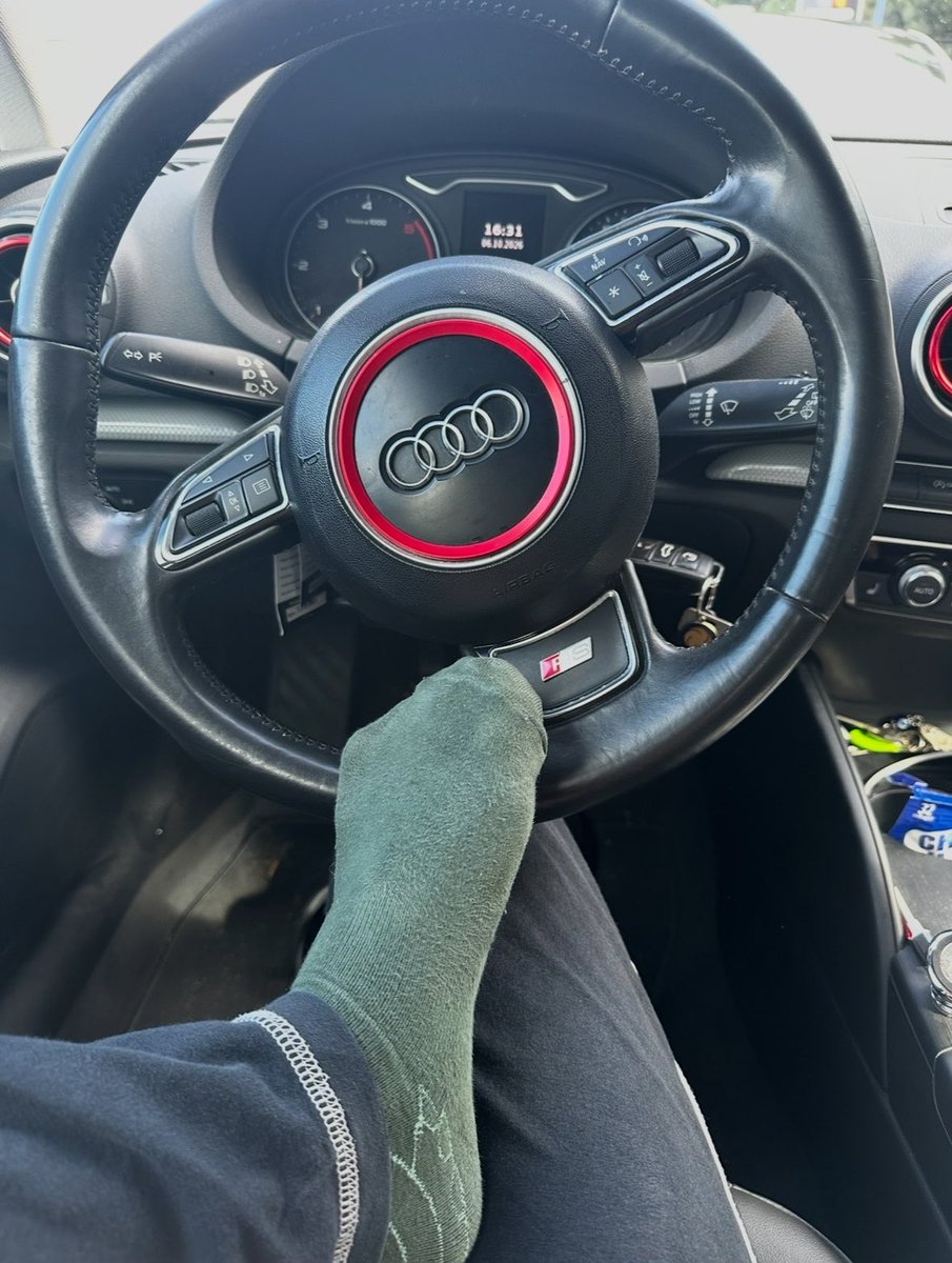 findollstella's tweet photo. snorlax socks + an Audi https://t.co/k4Na95HbZu
