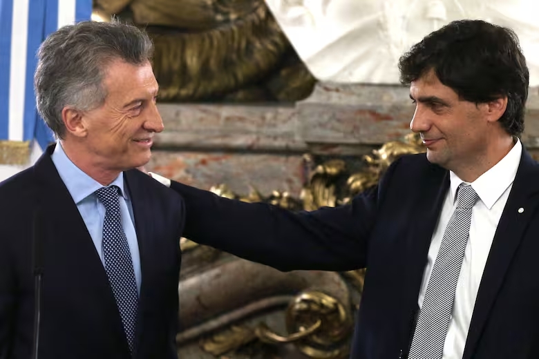 zenozain_carlos's tweet photo. Si en el 2027 no querés votar a ninguno de los dos populismos te digo que es por acá... like si estás de acuerdo
#BuenMartes
#Lacunza2027 https://t.co/8raXfrVu3i
