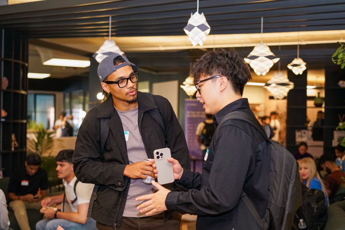 getpostman's tweet photo. We had a great time hosting our monthly developer Agents &amp; APIs Developer Meetup for SF @Techweek_ last night! Huge thanks to @rootlyhq, @supabase, @promptingco, @baseten for participating and demoing what you're building! Until next year! #SFTechWeek https://t.co/QIVUHawptO
