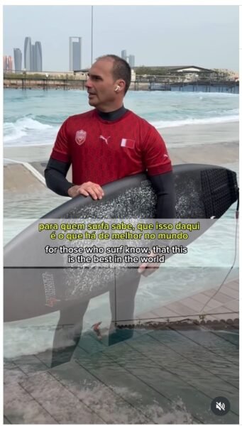 RickBuzz's tweet photo. 🗣"O Eduardo Bolsonaro está exilado!"
O Exílio do Eduardo: https://t.co/XoKl6jxKEj