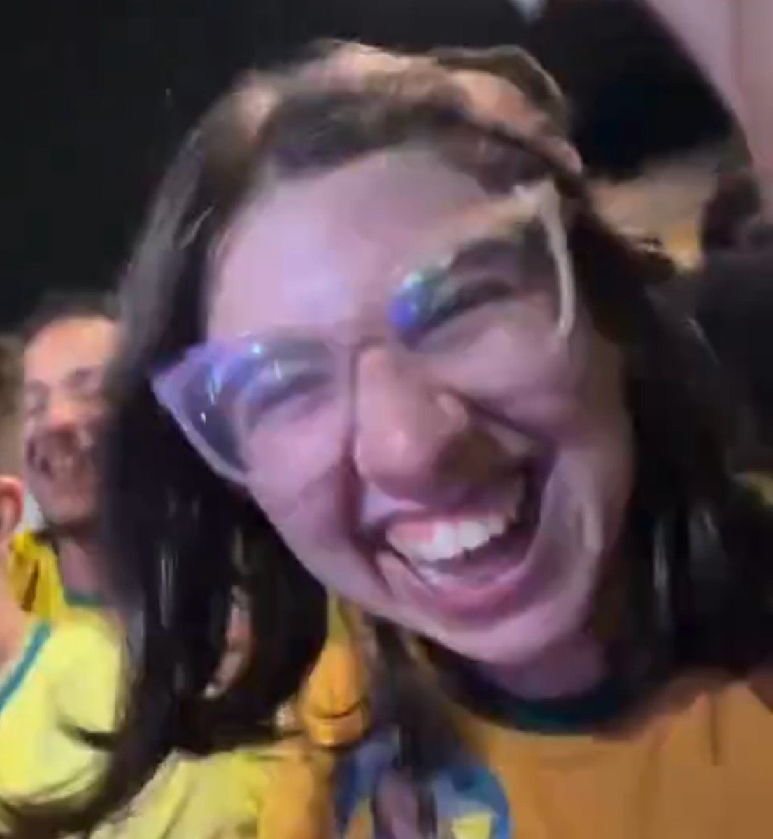 cyberdoIIie's tweet photo. @sboficial ué?? não era alarmismo nosso?? a gente não ia continuar com todos os direitos assegurados pela constituição?? 

chocada https://t.co/AzbLY2Kkn4