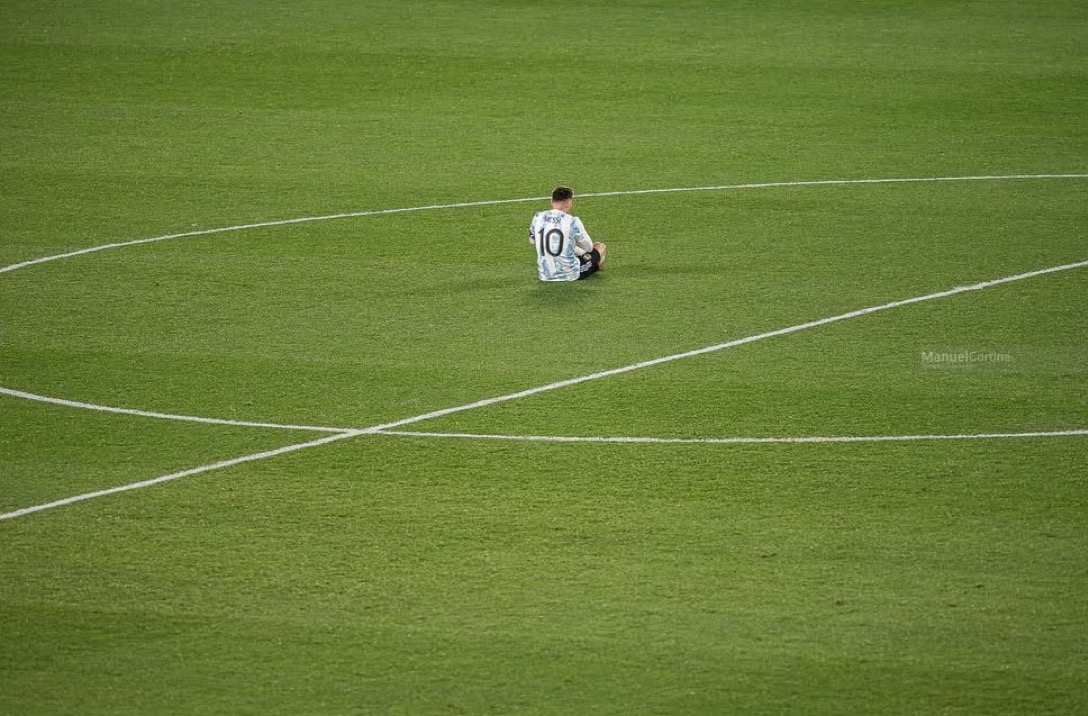 Barca_Archive's tweet photo. Gracias, Leo. https://t.co/G6zPqj27cW
