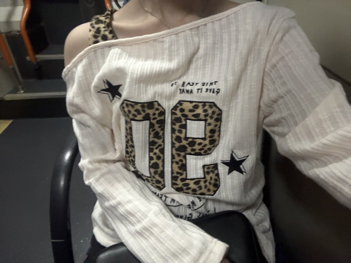rrnrisn's tweet photo. ちょうど1年前⭐️色々変わったな〜 https://t.co/JtdT9FU9mz
