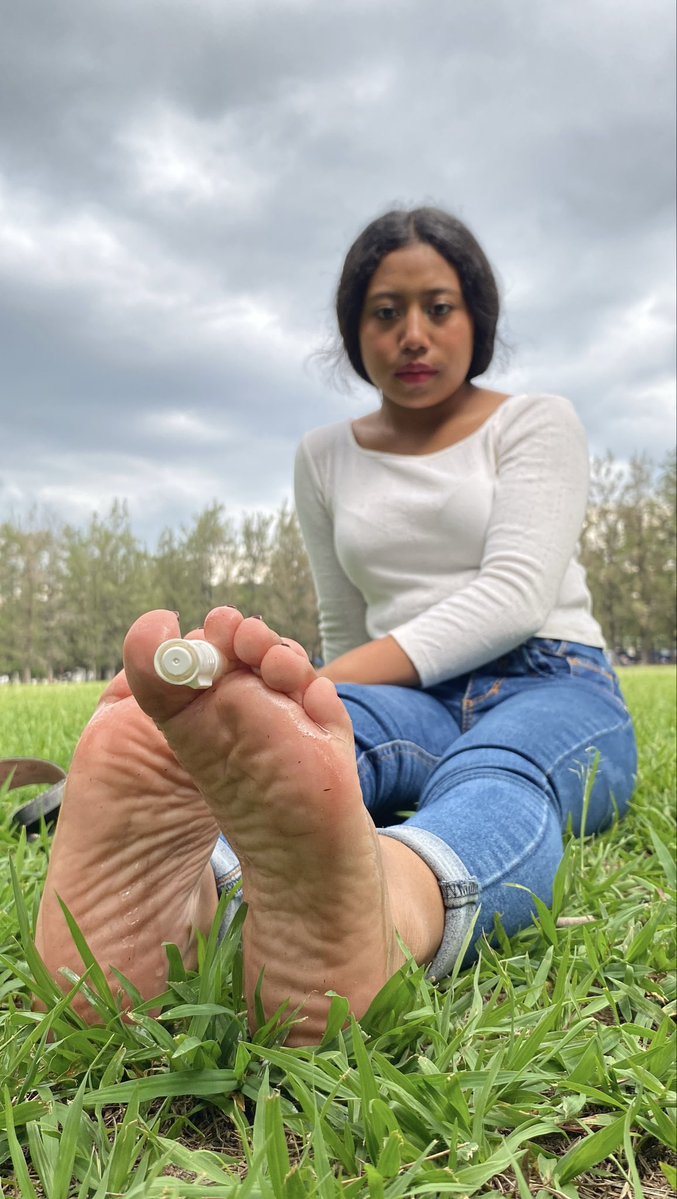 prettyfeetsgt's tweet photo. Sesion personalizada con Ruth 👣❤️✨ https://t.co/X55ipnE2dQ