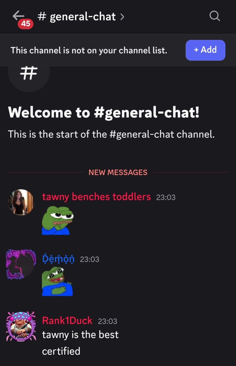 Saammuel's tweet photo. I wonder why, false striker, VuxVux (@VuxVux) and his partner wiped their incredibly wholesome non-age gated discord server called "VuxVux | Roblox &amp; more." I'm sure they wiped it for completely unrelated reasons and haven't done it to hide anything whatsoever! https://t.co/hMG5Rjgebz