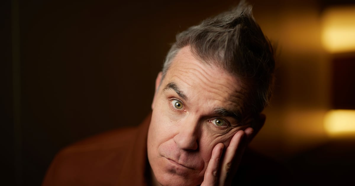 AmaneciendoMx's tweet photo. Este sería el setlist del concierto completo de Robbie Williams en CDMX
Robbie Williams ofrecerá dos funciones en el Palacio de los Deportes los días 7 y 8 de octubre. Con base en su reciente presentación en Buenos Aires,…
https://t.co/qNWXtkMhQO
#este #sería #setlist https://t.co/2uqyWcFZtd
