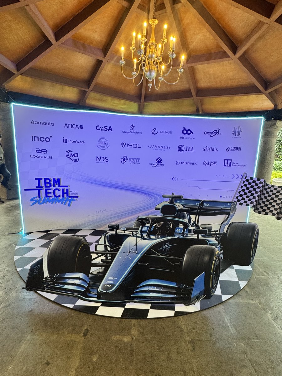netec's tweet photo. 📍 Nos encontramos en el IBM Tech Summit: Mexico, explorando tendencias de Inteligencia Artificial, datos, automatización y más.

En Netec continuamos impulsando el talento para una adopción efectiva de tecnología. 🤝

#Netec #IBMTechSummit #IBM https://t.co/y37xjMG28s