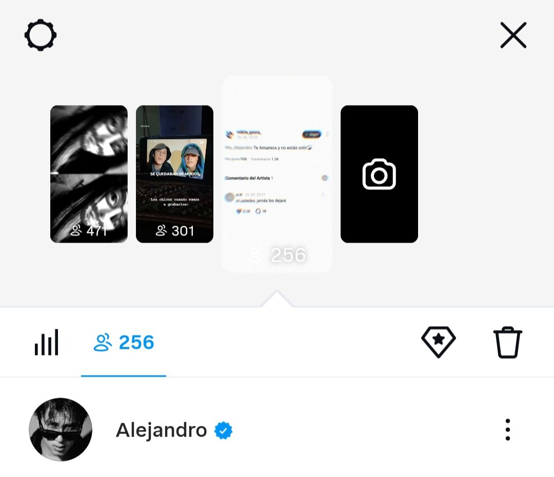aleebldsss's tweet photo. ale me volvió a ver la historia, y encima ESA historia del comment que le dejaron, me muero de amor ;(🤍 https://t.co/Fb4rTZGGJM