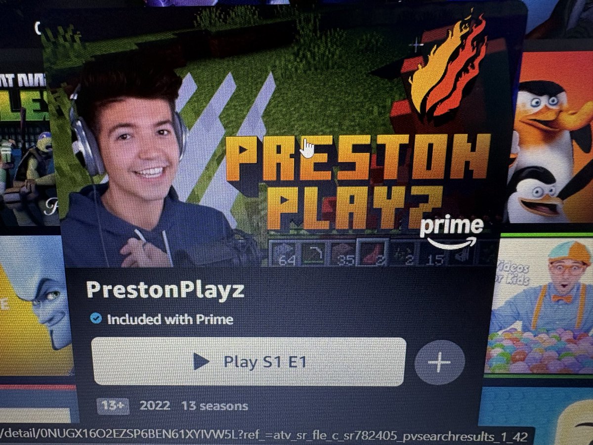 cyberangzel777's tweet photo. Why tf PrestonPlayz got his own prime show #makeitstop https://t.co/3cQG9mOqh0