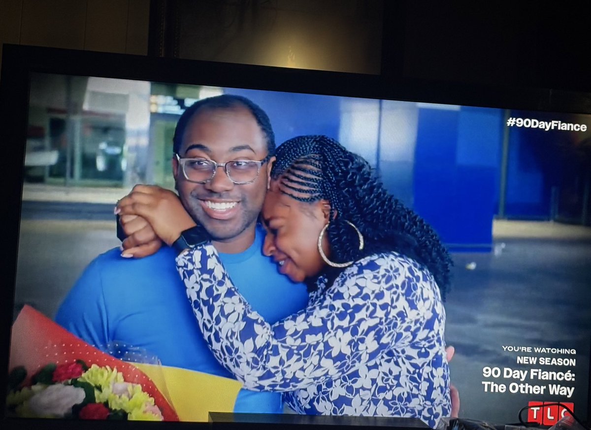 kkattango's tweet photo. “You want me to call you daddyyyy” 😭oh god no what the hell
 #90dayfiancetheotherway https://t.co/4Z7aUvkN0H