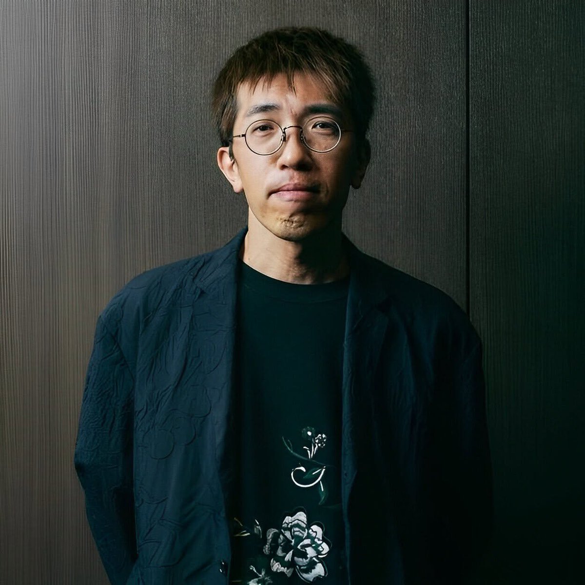 AnimeTokki's tweet photo. Attack on Titan (S1-S3) Director Tetsuro Araki speaks on the series:

"Attack on Titan is a miraculous work, and I don't think something like it will come along again very easily." https://t.co/g6ltXGa6yD