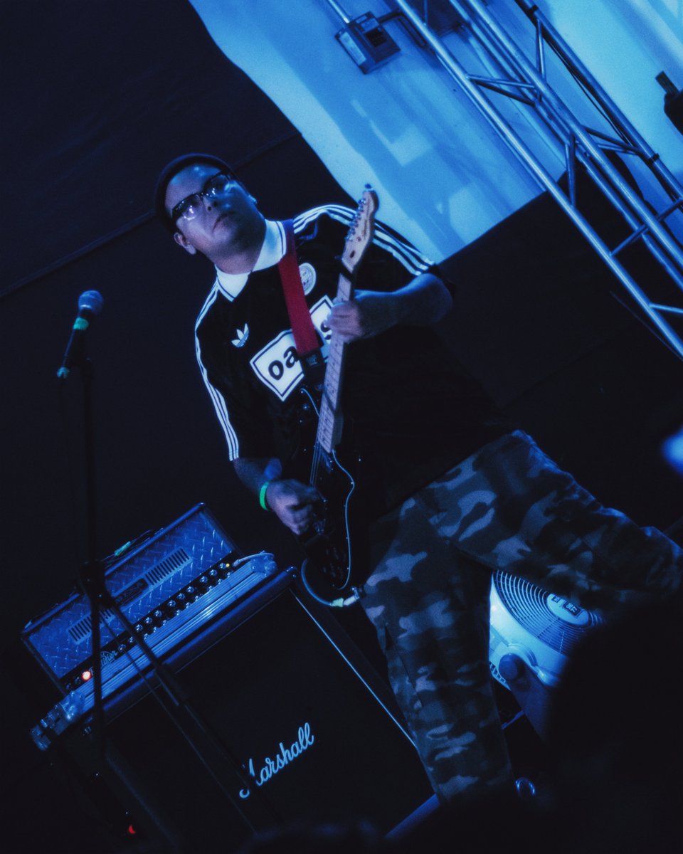 losfestivalers's tweet photo. @camichesmx presentando "El dolor de lo irremediable" en el @MultiforoAlicia 🤙
Energía pura saliendo de este recinto ⚡
📷 @sebas_hilari
#concierto #conciertos #cmxm #conciertoscdmx #conciertosmexico https://t.co/dOMudSEPK5