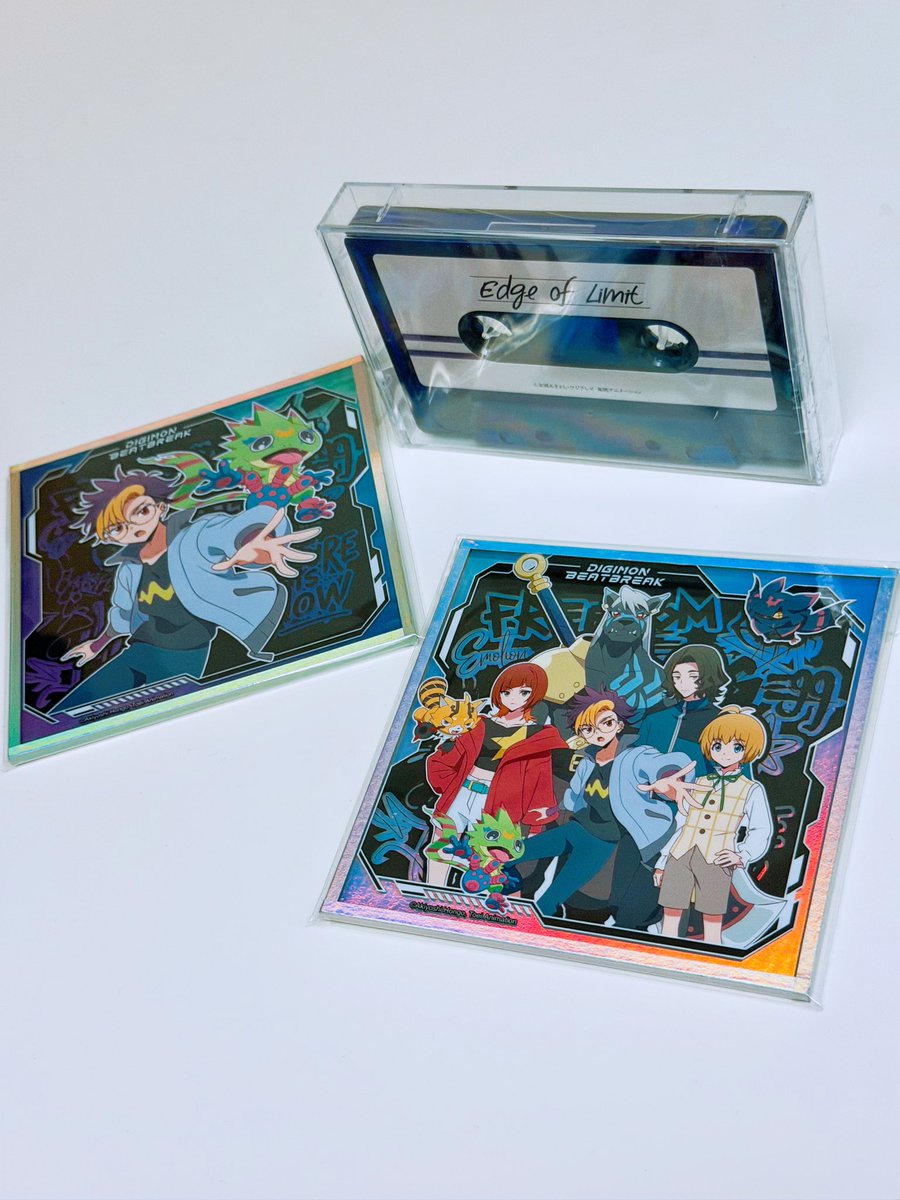 han_meg_han's tweet photo. 10月5日。

今日、そして、昨日が
みんなと『DIGIMON BEATBREAK』の
1周年なんだ。

第1話でトモロウが聴いていたアスカのバンドのカセットテープと愛するGlowing Dawnのファミリー。

トモロウのもとに、ゲッコーモンとして生まれることが出来て心から幸せだと、改めて。

おめでとう。ありがとう。 https://t.co/2hjoO9pVKA