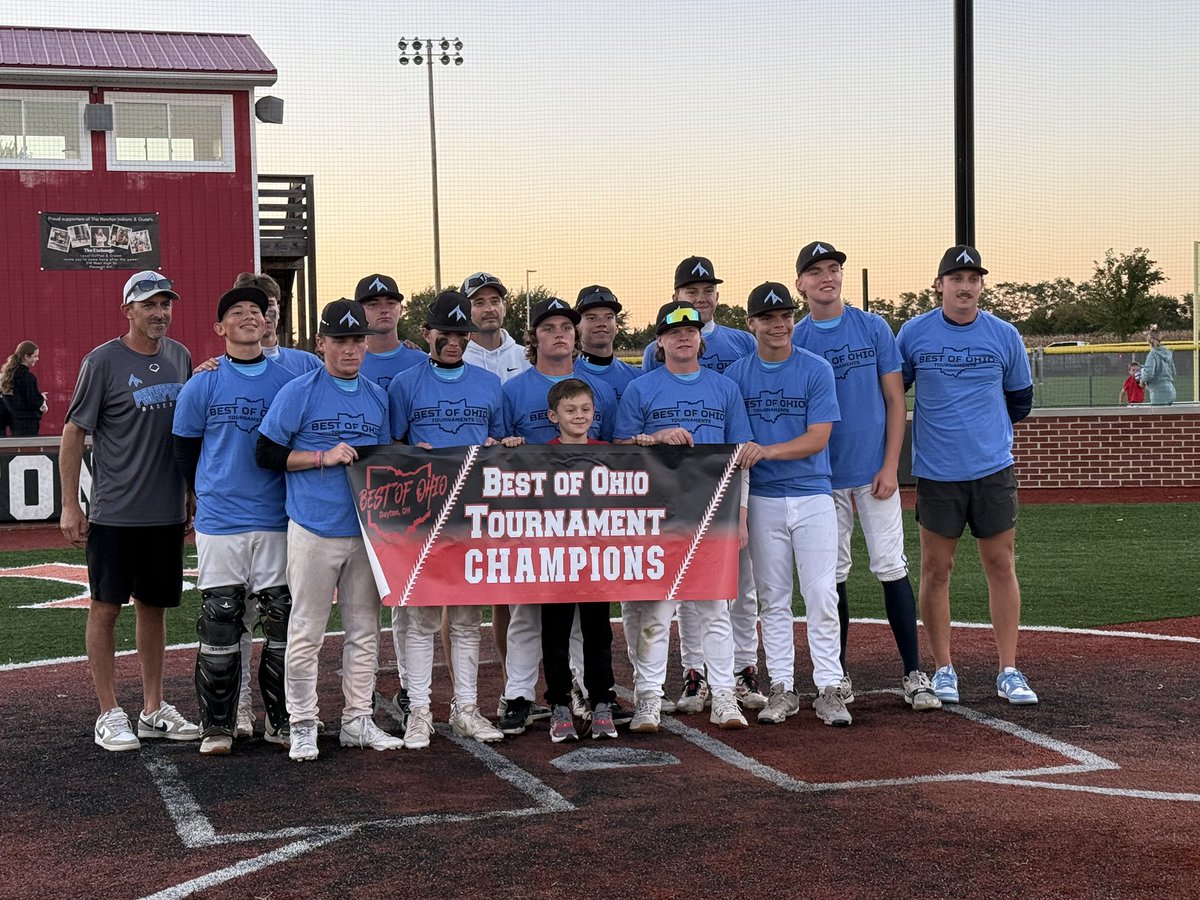 AustinBruc24's tweet photo. Great weekend in the @BestofOhio1 ending in a championship for the team, stayed strong and battled through competition !

Full weekend stats: .429 avg (6-14)
5 1B, 1 3B, 1.038 OPS

Pitching: 1 win, 4 ER, 6 SO

@ZTProspectsMW @DMaus14 @LEHawksBaseball https://t.co/jdemWynffQ