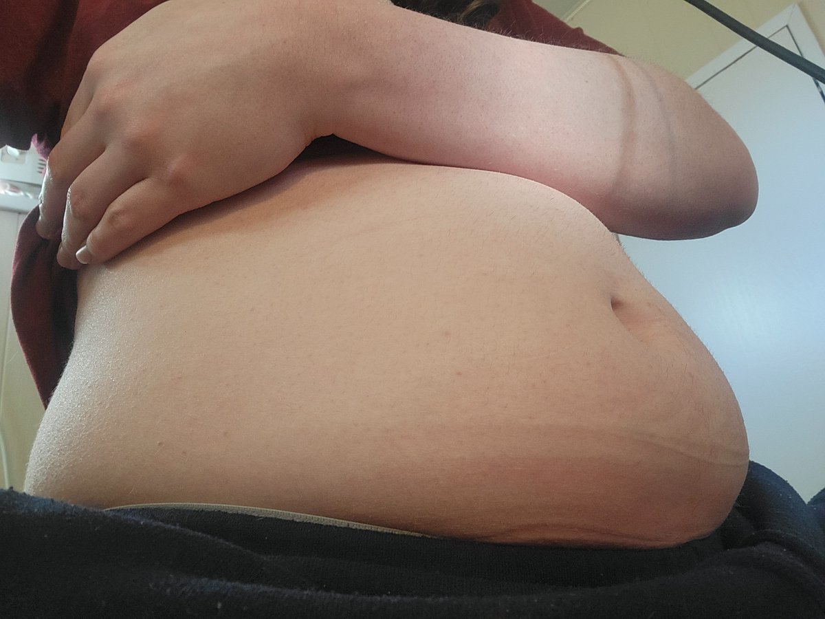 I_LOVE_BELLIES's tweet photo. Day 18/365 of tryna get fat
Early belly today!! https://t.co/ucg62u82w5