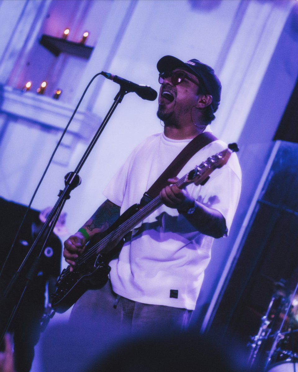 losfestivalers's tweet photo. @camichesmx presentando "El dolor de lo irremediable" en el @MultiforoAlicia 🤙
Energía pura saliendo de este recinto ⚡
📷 @sebas_hilari
#concierto #conciertos #cmxm #conciertoscdmx #conciertosmexico https://t.co/dOMudSEPK5