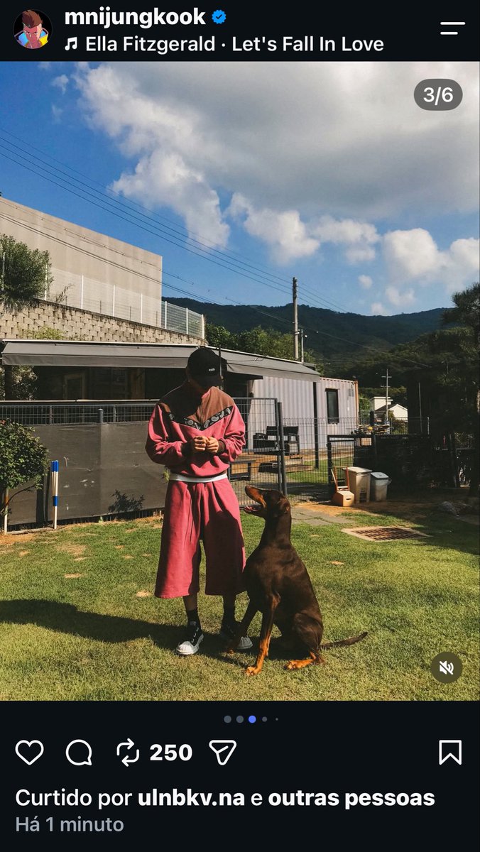 ggukfvz's tweet photo. as fotos q o jungkook postou com o bam e apagou mas eu tirei print + https://t.co/9VD9smiGHh