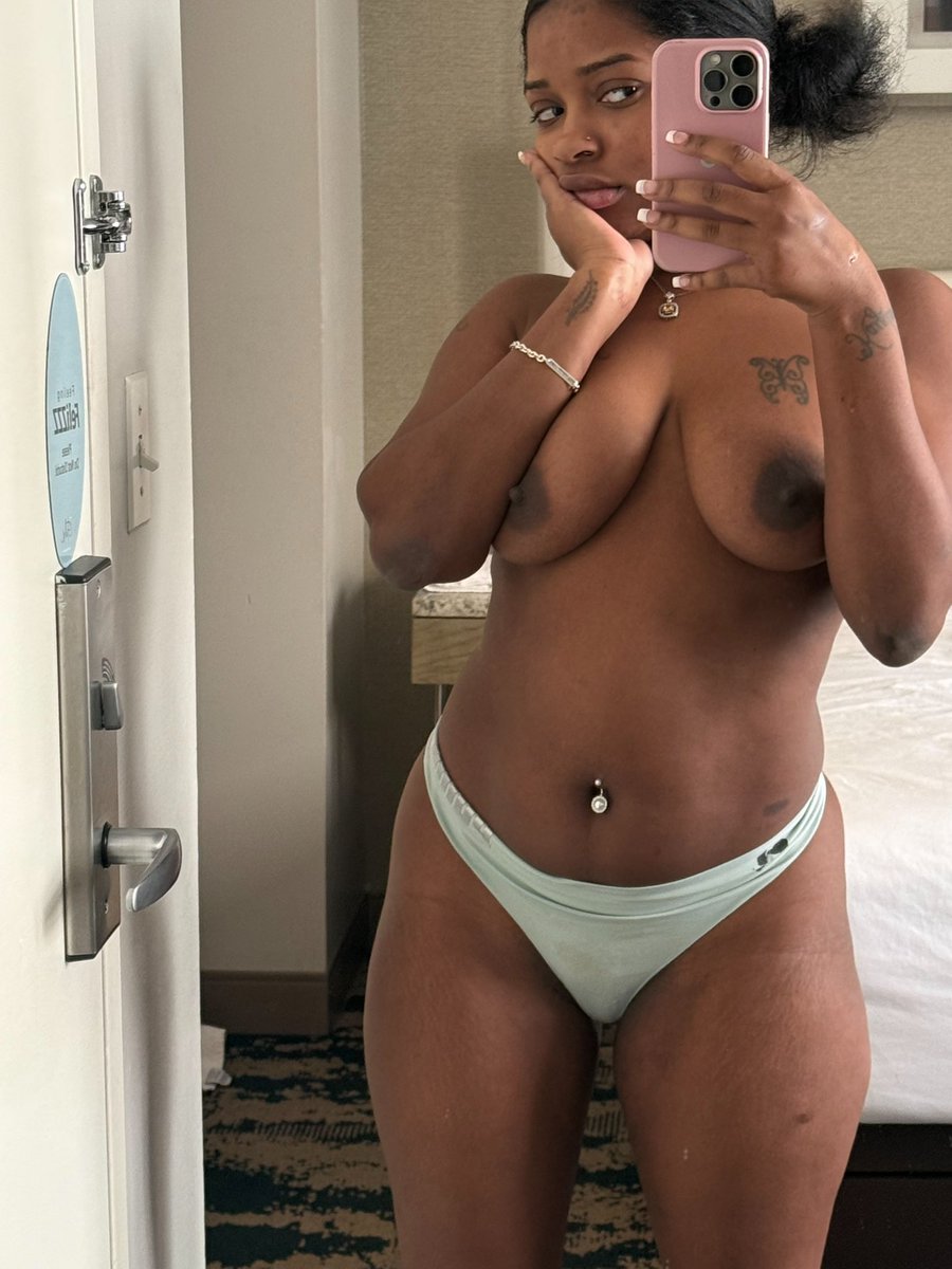 Irenekiez's tweet photo. Such a nice Sunday night for Freaky shiii ๐คค๐ฆ๐ฆ๐ฆ#batonrougefreaks #225freaks #Louisianafreaks #freaks #bbc #nolalinks #nolafreaks #504freaks #brfreaks
#504freaks https://t.co/O6gQ85R2J5