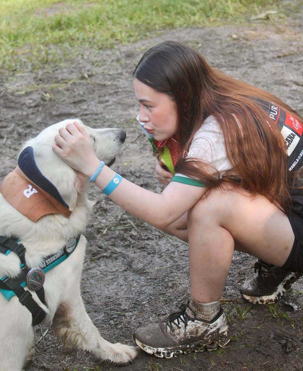 JuaneSibs's tweet photo. Ako lang ba I'm dog lover too basta dog lover ka na sesense Ng mga fur babies maamo kaagad sila Sayo look Tala's connection with the dog.. ganyan rin Ako pag may nakakasalubong na aso na para bang Ang tagal nyo nang magkakilala❤️
KRYSTARI PURINA FUNRUN
#KRYSTARI #KrystalMejes https://t.co/7dn7Rh4w4E