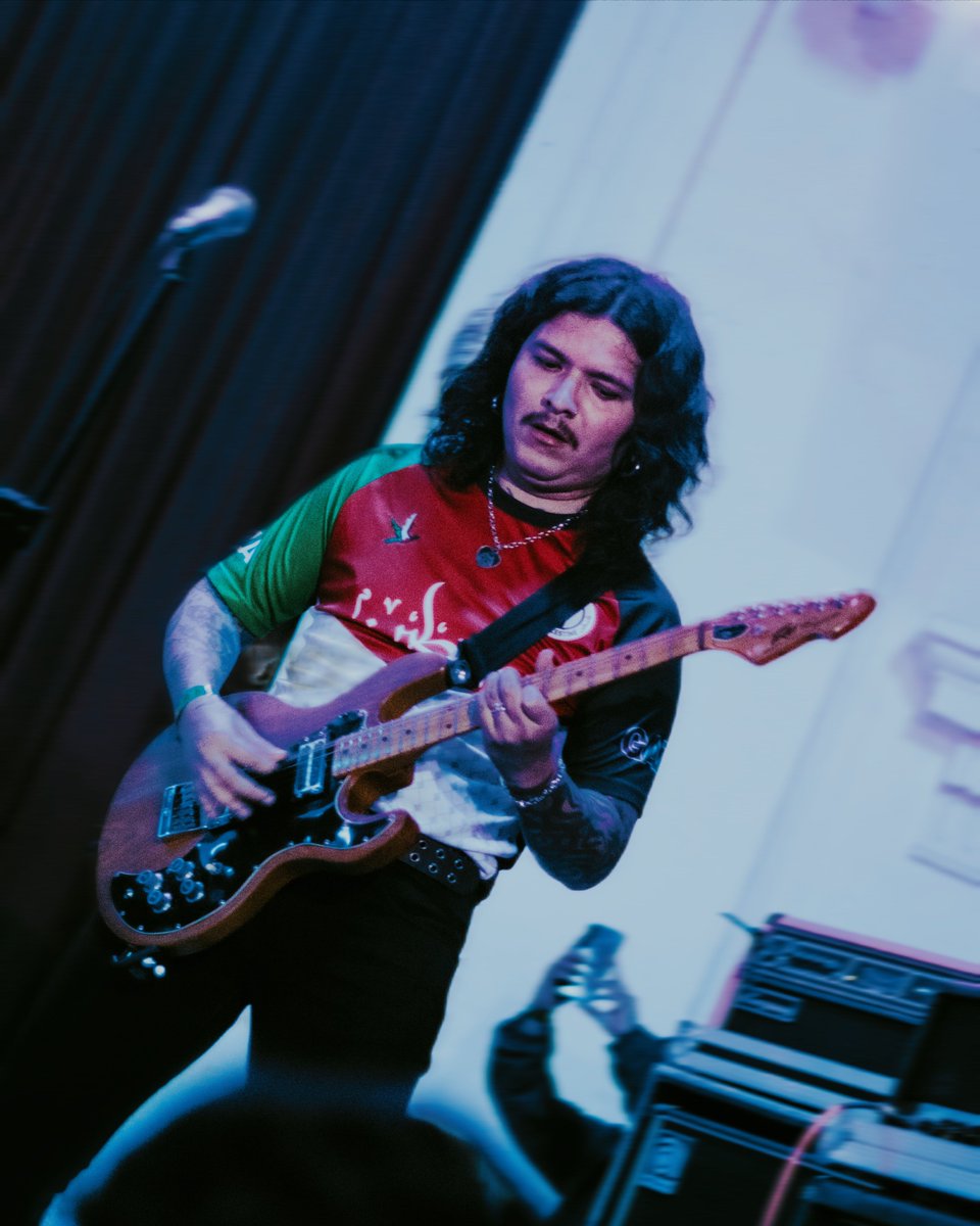 losfestivalers's tweet photo. @camichesmx presentando "El dolor de lo irremediable" en el @MultiforoAlicia 🤙
Energía pura saliendo de este recinto ⚡
📷 @sebas_hilari
#concierto #conciertos #cmxm #conciertoscdmx #conciertosmexico https://t.co/dOMudSEPK5