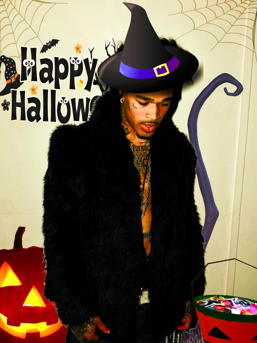 Yuki22_0's tweet photo. plaqueboyhalloweenedit https://t.co/X7JOcFhX0j